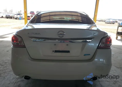 2014 Nissan Altima 2.5 z USA, uszkodzony, nr VIN 1N4AL3AP6EC415750
